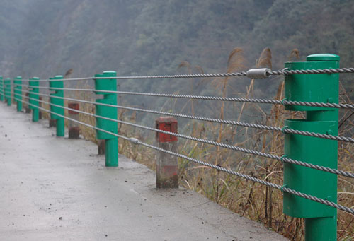 贵州公路缆索护栏